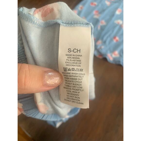 Kate Spade New York Talia Flutter Sleeve Sleep & Lounge Set - Picture 6 of 11